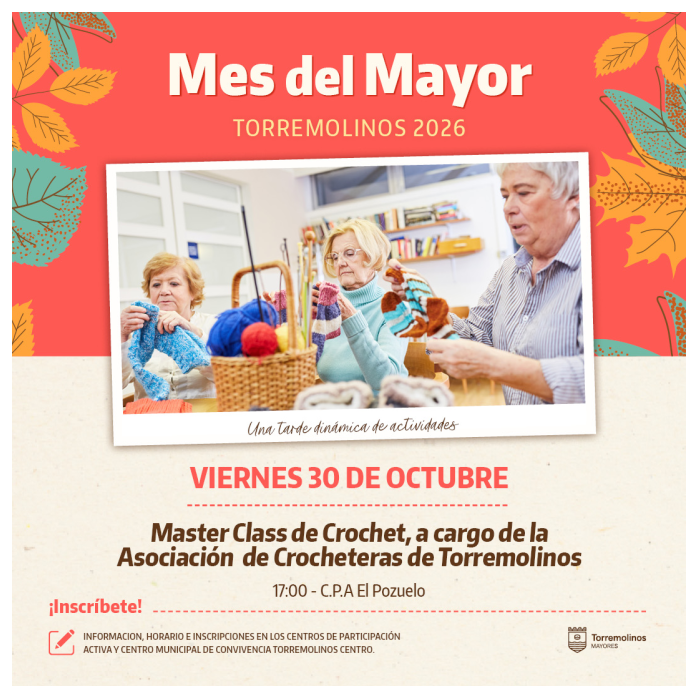 La Asociación de Crocheteras de Torremolinos ofrece una master class en la programación del Mes del Mayor